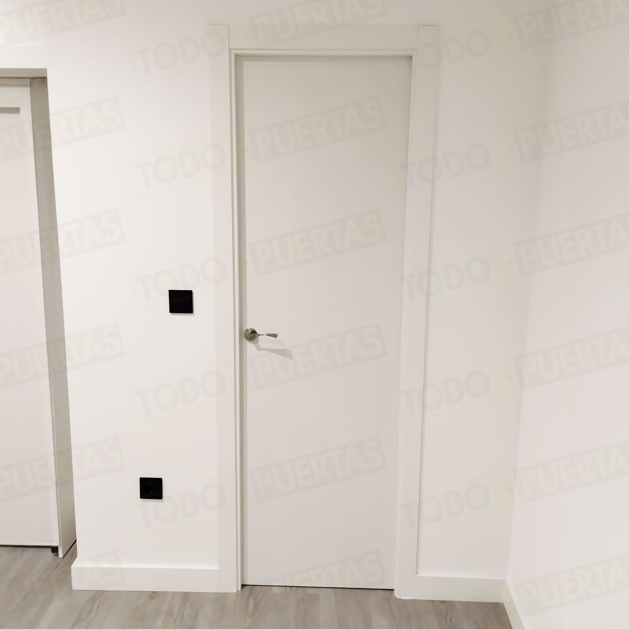 Foto Puertas Lacadas Blancas cliente 34
