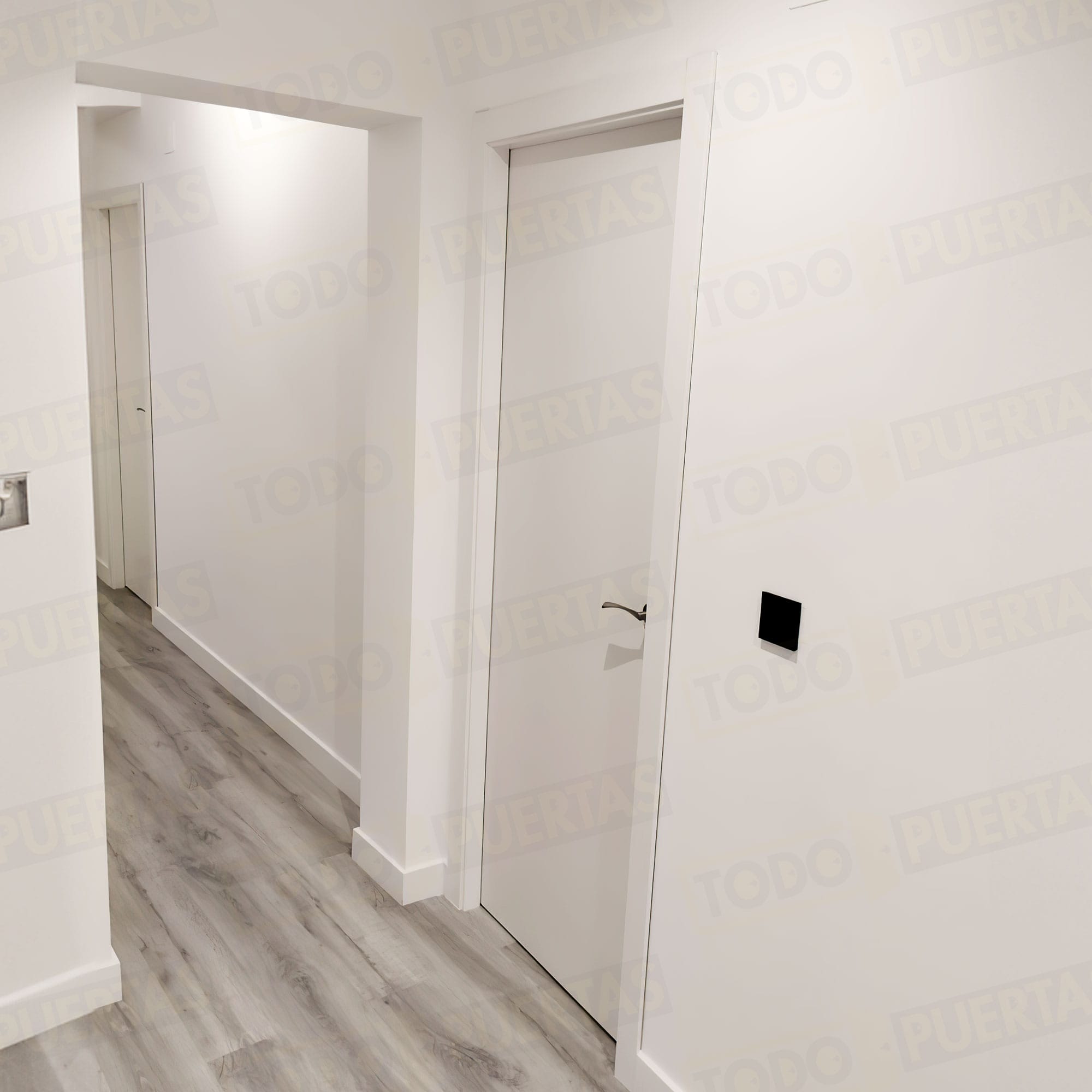 Foto Puertas Lacadas Blancas cliente 22