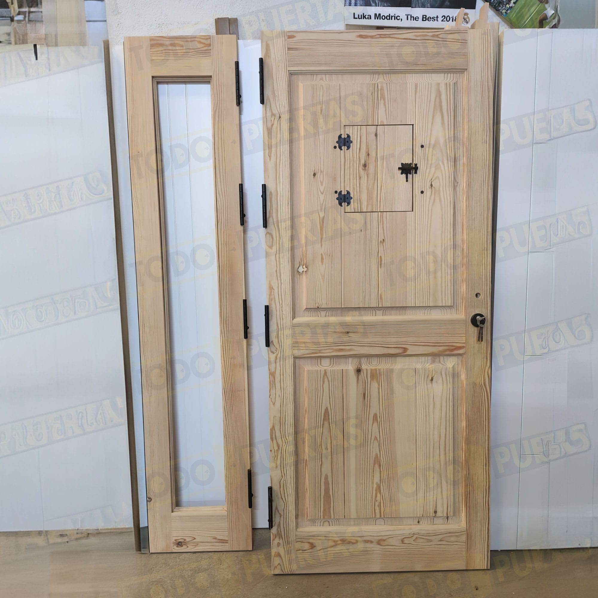 Foto Puertas Exterior Madera cliente 3