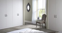 Puertas y Frentes de Armario Abatibles de Madera