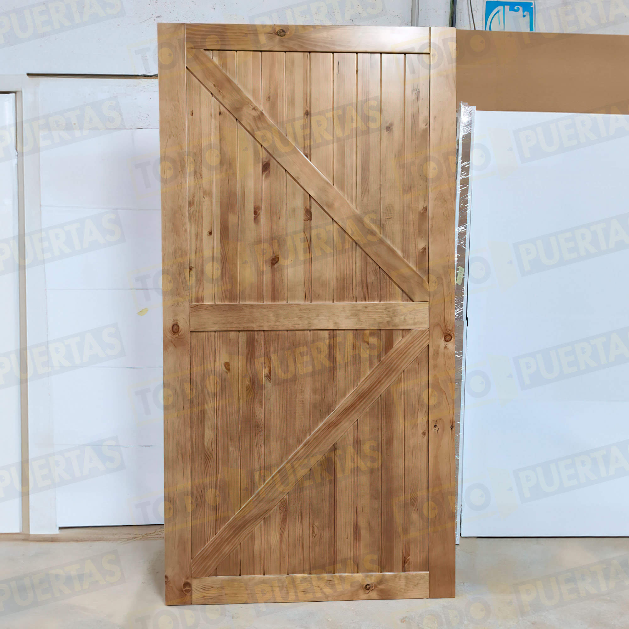 Puerta Corredera de Granero Pino Macizo Mod. GR001 Tenida