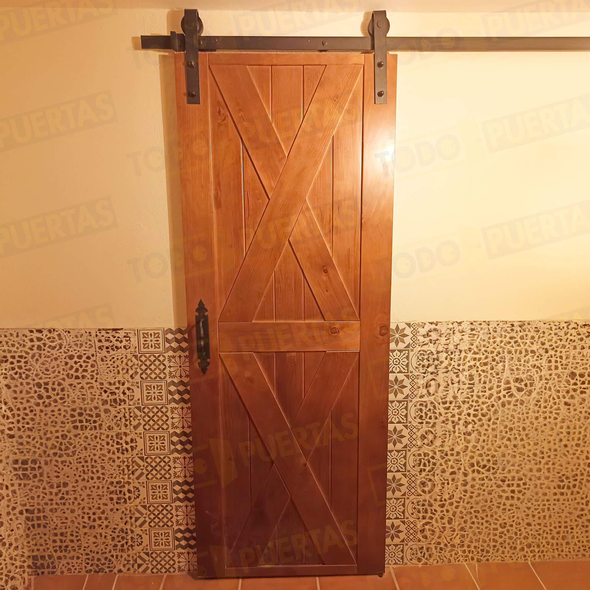 Puerta Corredera de Granero Pino Macizo Mod. GR003 (CRUDO)